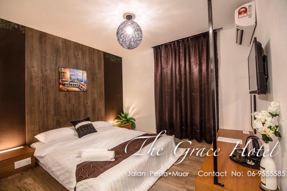 The Grace Hotel Muar Eksteriør bilde