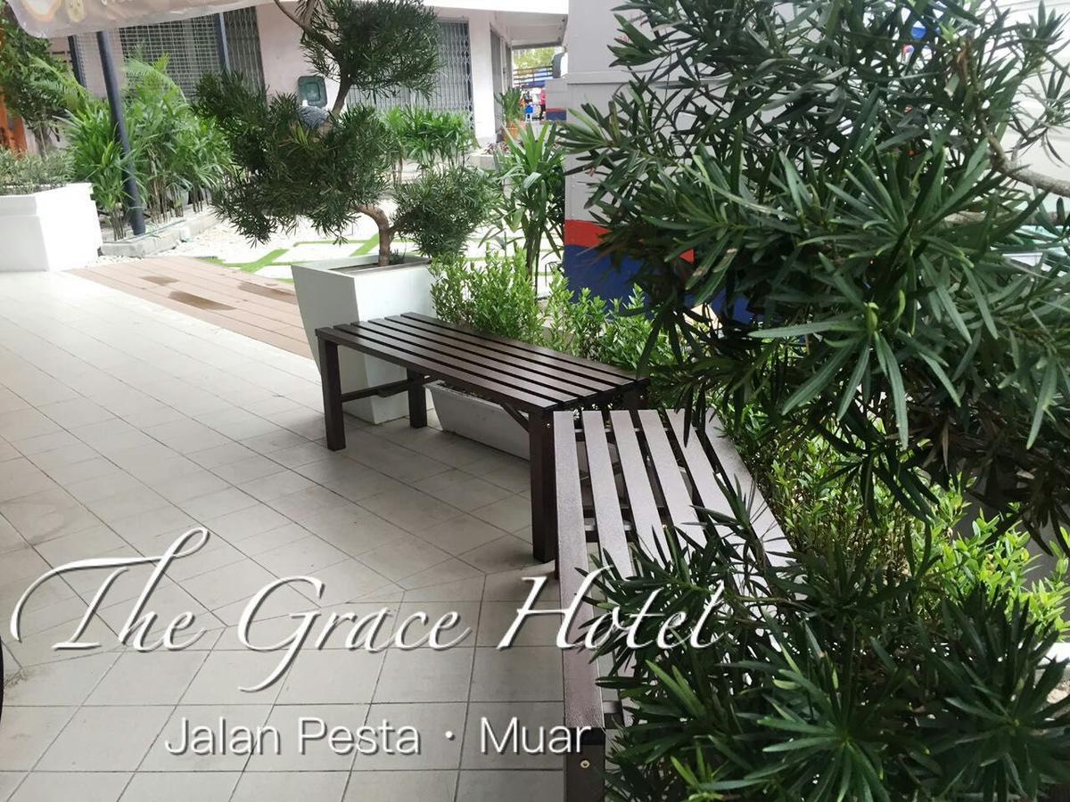 The Grace Hotel Muar Eksteriør bilde