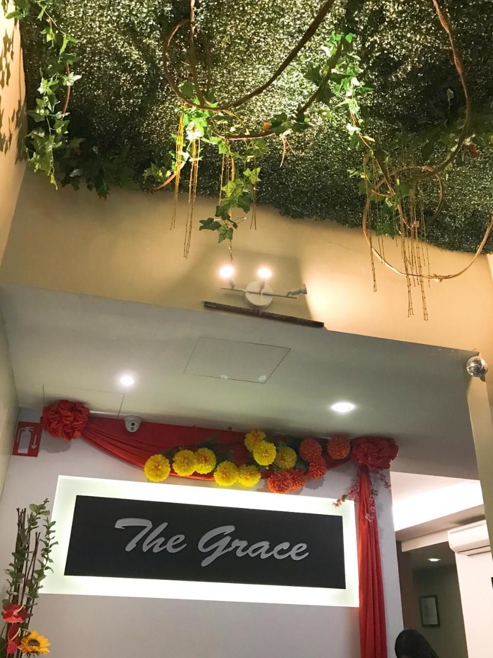 The Grace Hotel Muar Eksteriør bilde